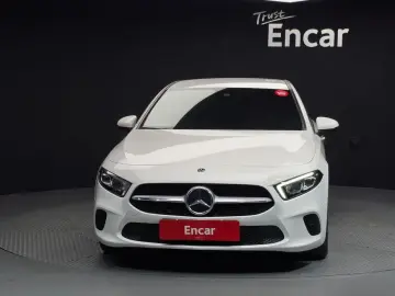 2022 Mercedes-Benz A-Класс с пробегом 67 739 км