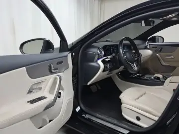 2023 Mercedes-Benz A-Класс с пробегом 56 645 км