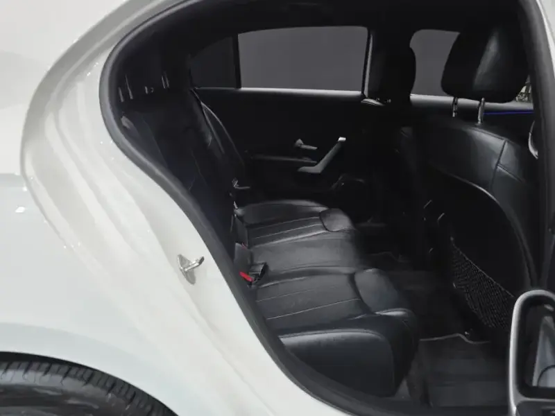 2022 Mercedes-Benz A-Класс с пробегом 67 739 км