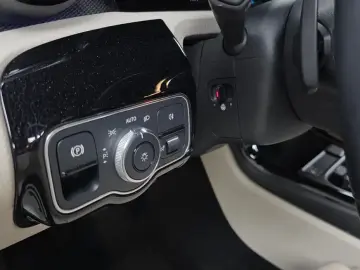 2023 Mercedes-Benz A-Класс с пробегом 56 645 км