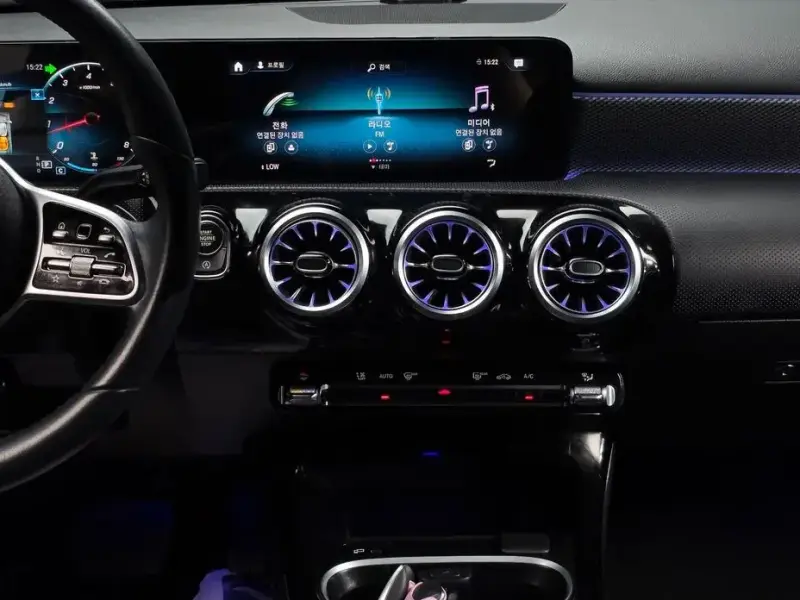 2022 Mercedes-Benz A-Класс с пробегом 67 739 км