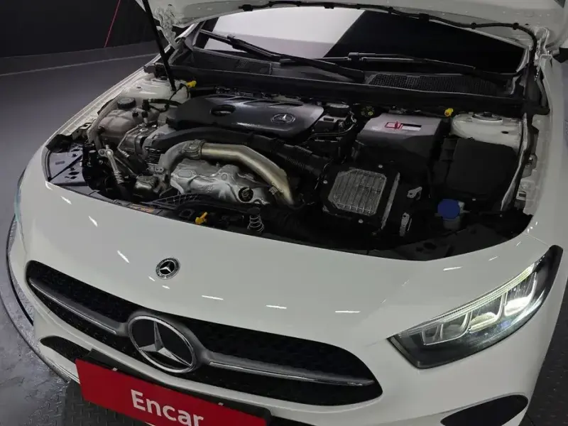 2024 Mercedes-Benz A-Класс с пробегом 14 169 км
