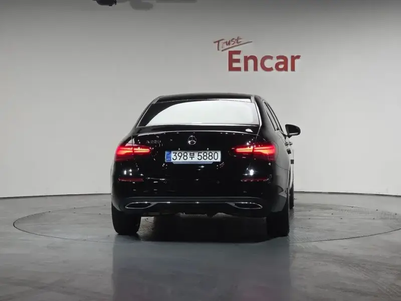 2025 Mercedes-Benz A-Класс с пробегом 14 813 км