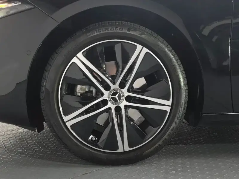 2025 Mercedes-Benz A-Класс с пробегом 14 813 км