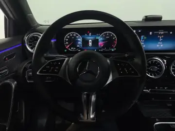 2024 Mercedes-Benz A-Класс с пробегом 14 169 км