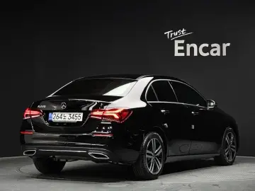 2022 Mercedes-Benz A-Класс с пробегом 13 023 км