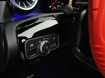 2022 Mercedes-Benz A-Класс с пробегом 13 023 км