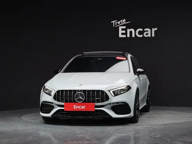 2023 Mercedes-Benz A-Класс с пробегом 21 161 км