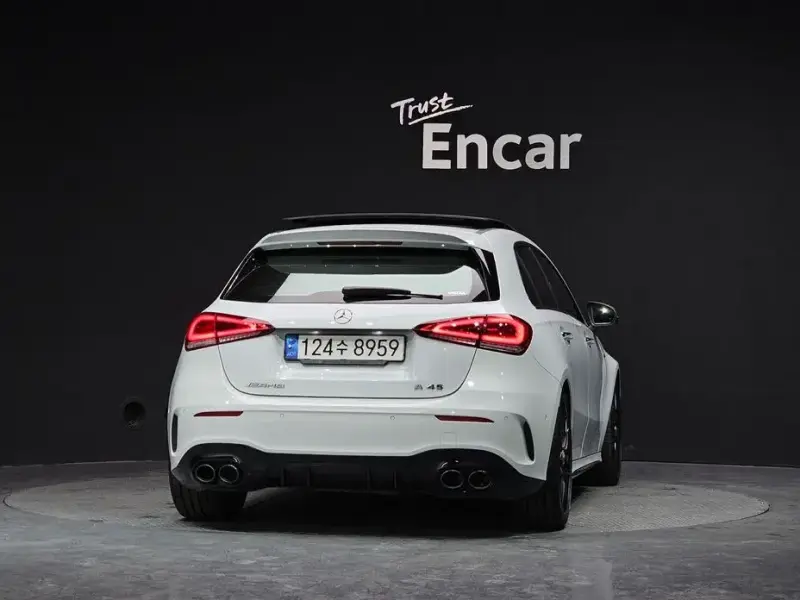 2023 Mercedes-Benz A-Класс с пробегом 21 161 км
