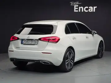 2022 Mercedes-Benz A-Класс с пробегом 49 396 км