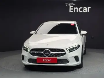 2022 Mercedes-Benz A-Класс с пробегом 49 396 км