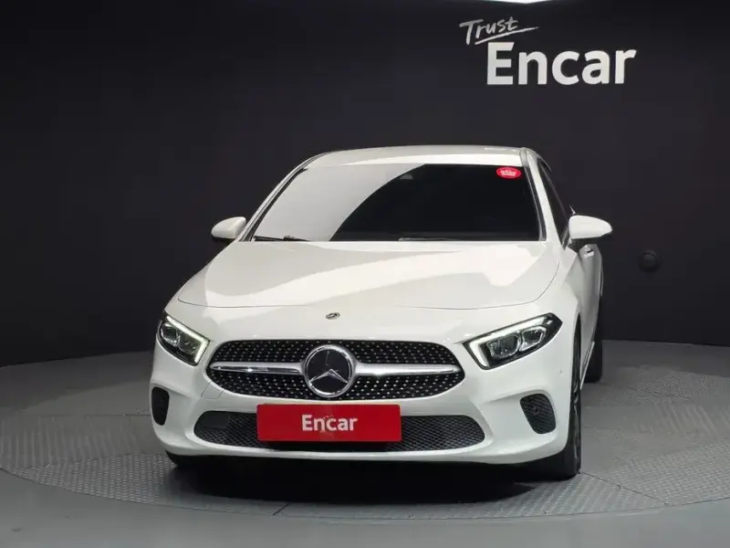 2022 Mercedes-Benz A-Класс с пробегом 49 396 км