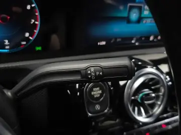 2022 Mercedes-Benz A-Класс с пробегом 49 396 км