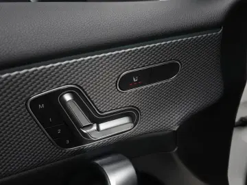 2022 Mercedes-Benz A-Класс с пробегом 49 396 км
