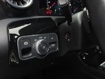 2022 Mercedes-Benz A-Класс с пробегом 49 396 км