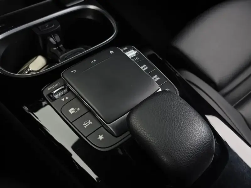 2022 Mercedes-Benz A-Класс с пробегом 49 396 км