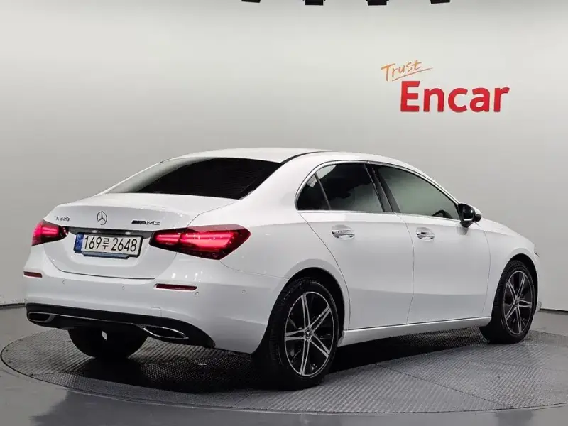 2024 Mercedes-Benz A-Класс с пробегом 13 860 км