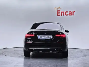 2025 Mercedes-Benz A-Класс с пробегом 14 439 км
