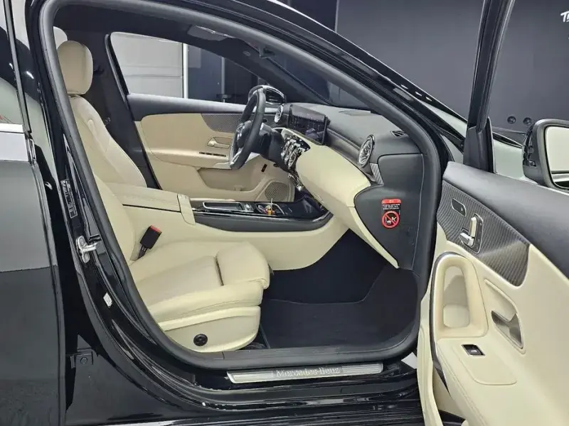 2025 Mercedes-Benz A-Класс с пробегом 14 439 км