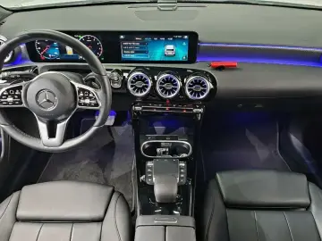 2022 Mercedes-Benz A-Класс с пробегом 19 677 км