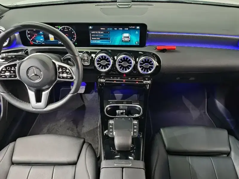 2022 Mercedes-Benz A-Класс с пробегом 19 677 км