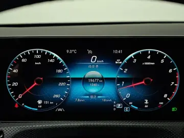 2022 Mercedes-Benz A-Класс с пробегом 19 677 км