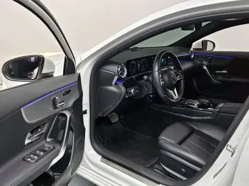 2022 Mercedes-Benz A-Класс с пробегом 19 677 км