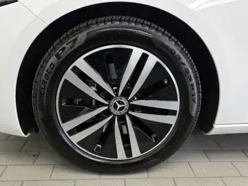2022 Mercedes-Benz A-Класс с пробегом 10 555 км