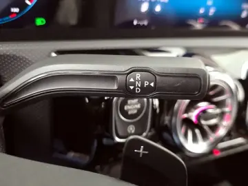 2022 Mercedes-Benz A-Класс с пробегом 10 555 км