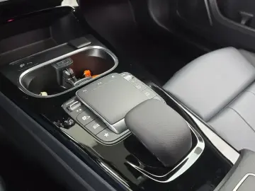 2022 Mercedes-Benz A-Класс с пробегом 10 555 км