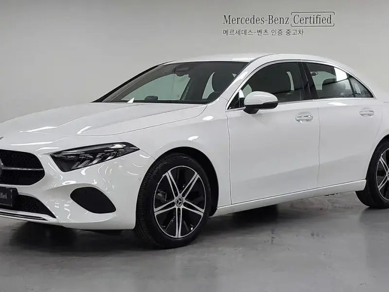 2025 Mercedes-Benz A-Класс с пробегом 3 080 км