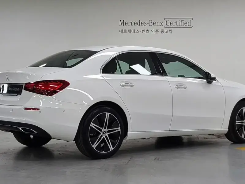 2025 Mercedes-Benz A-Класс с пробегом 3 080 км