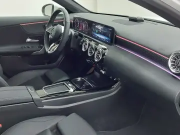 2025 Mercedes-Benz A-Класс с пробегом 3 080 км