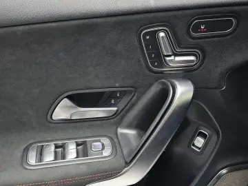 2022 Mercedes-Benz A-Класс с пробегом 52 266 км