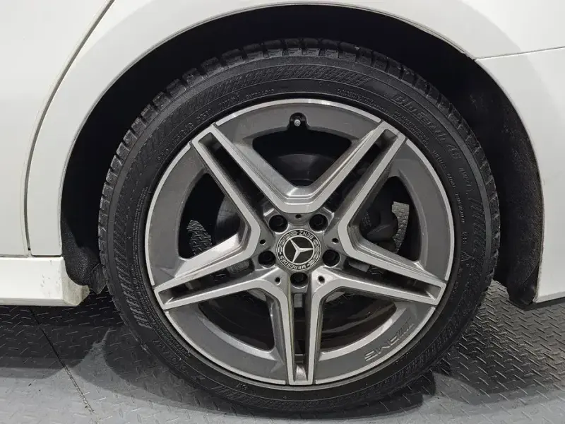 2022 Mercedes-Benz A-Класс с пробегом 52 266 км