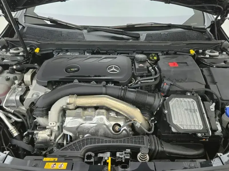 2024 Mercedes-Benz A-Класс с пробегом 915 км