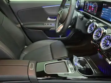 2024 Mercedes-Benz A-Класс с пробегом 915 км