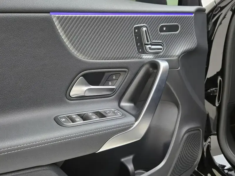 2024 Mercedes-Benz A-Класс с пробегом 915 км