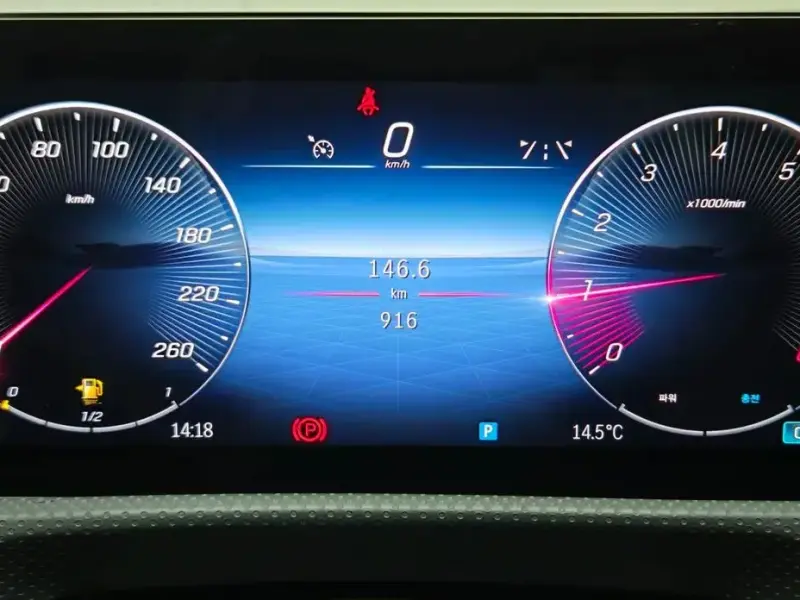 2024 Mercedes-Benz A-Класс с пробегом 915 км