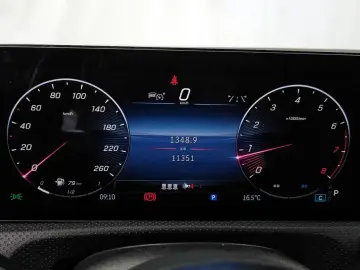 2024 Mercedes-Benz A-Класс с пробегом 11 351 км