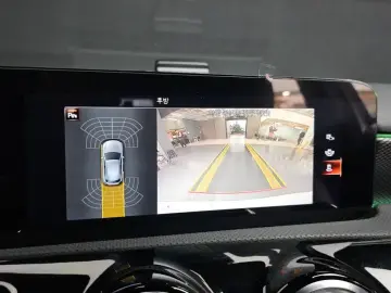 2022 Mercedes-Benz A-Класс с пробегом 14 910 км