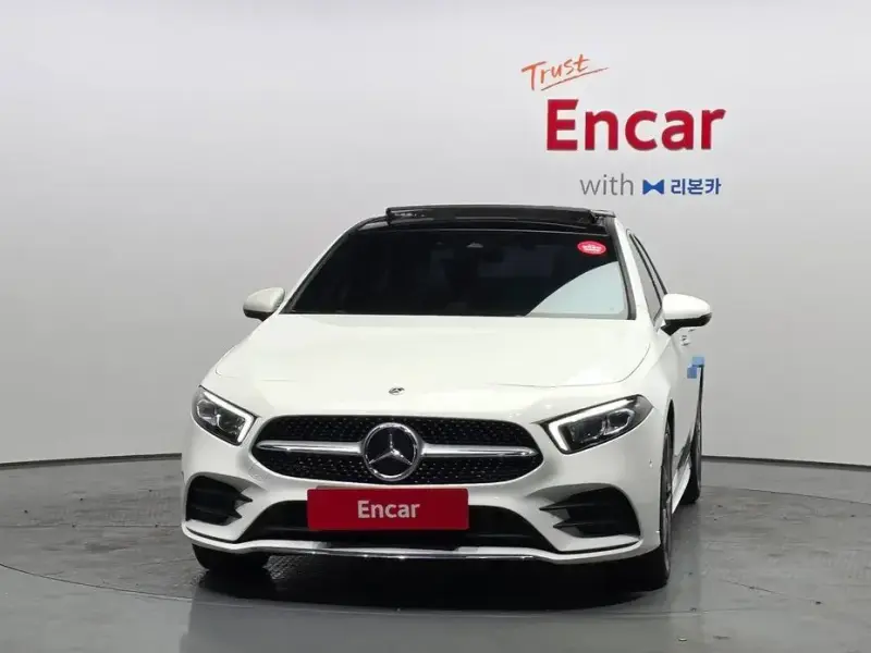 2022 Mercedes-Benz A-Класс с пробегом 31 678 км
