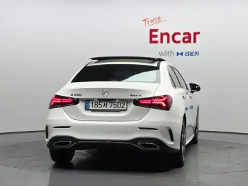2022 Mercedes-Benz A-Класс с пробегом 31 678 км