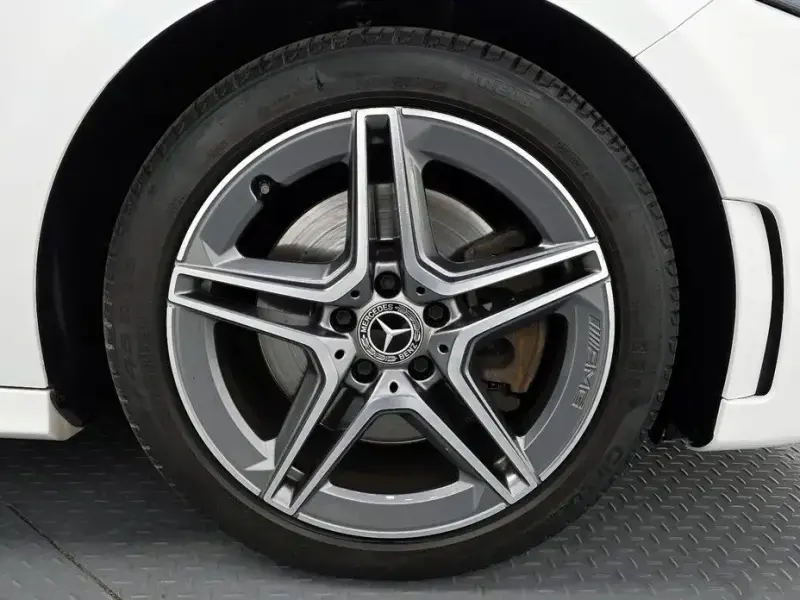 2022 Mercedes-Benz A-Класс с пробегом 31 678 км