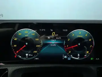 2022 Mercedes-Benz A-Класс с пробегом 31 678 км