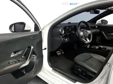 2022 Mercedes-Benz A-Класс с пробегом 31 678 км