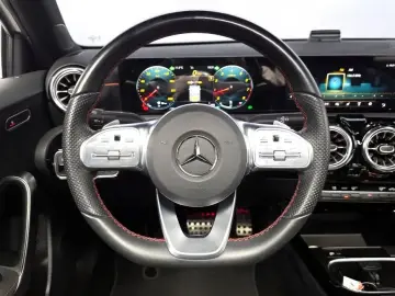 2022 Mercedes-Benz A-Класс с пробегом 31 678 км