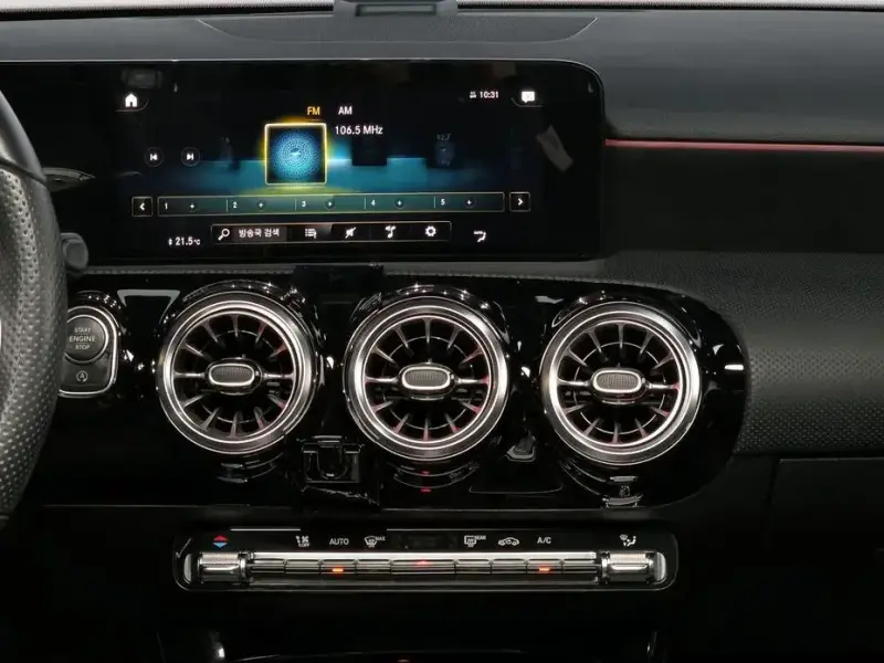 2022 Mercedes-Benz A-Класс с пробегом 31 678 км