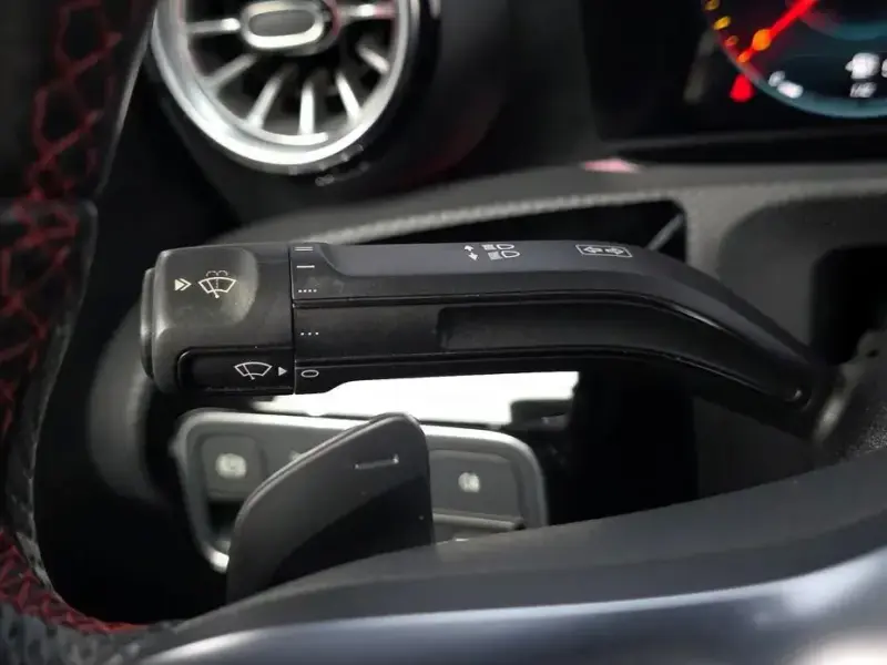 2022 Mercedes-Benz A-Класс с пробегом 31 678 км