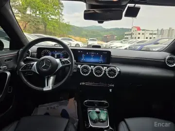 2024 Mercedes-Benz A-Класс с пробегом 14 274 км